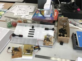 Cette image illustre un exemple de réalisation en technologie sur une maquette, le parcours Éléa facilitant cette réalisation.